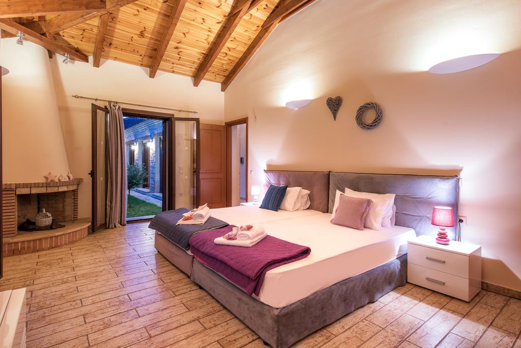 Astarte Villas - Kyveli Luxurious Private Villa Gaitani Phòng bức ảnh